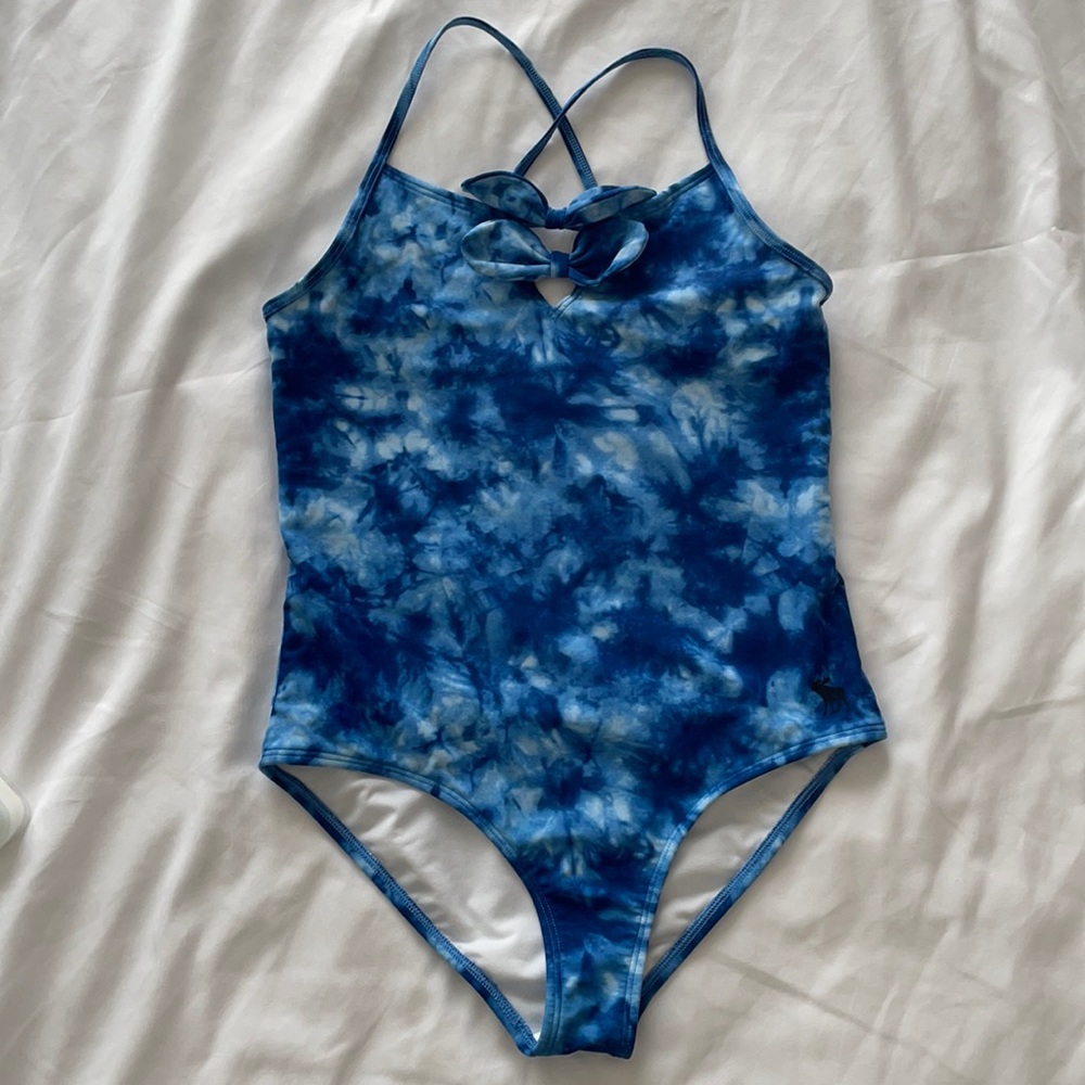 Abercrombie kids, girls 11/12 one piece swimsuit
